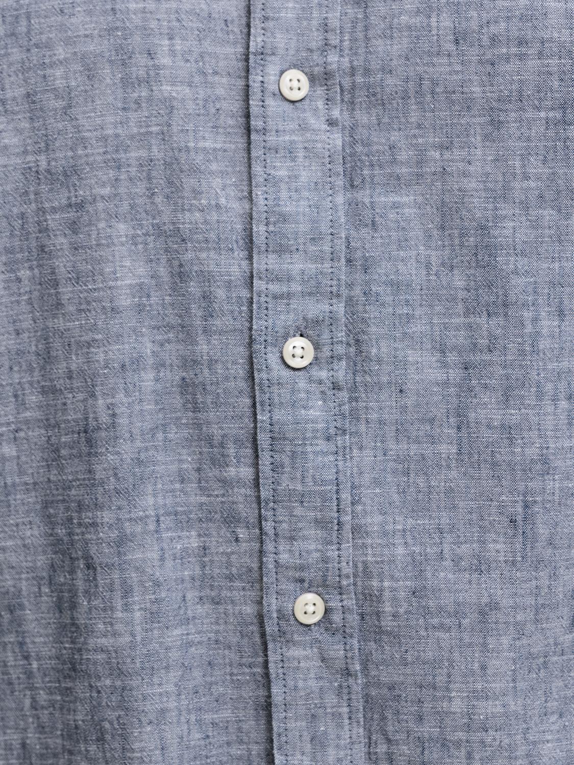 model_shot-detail