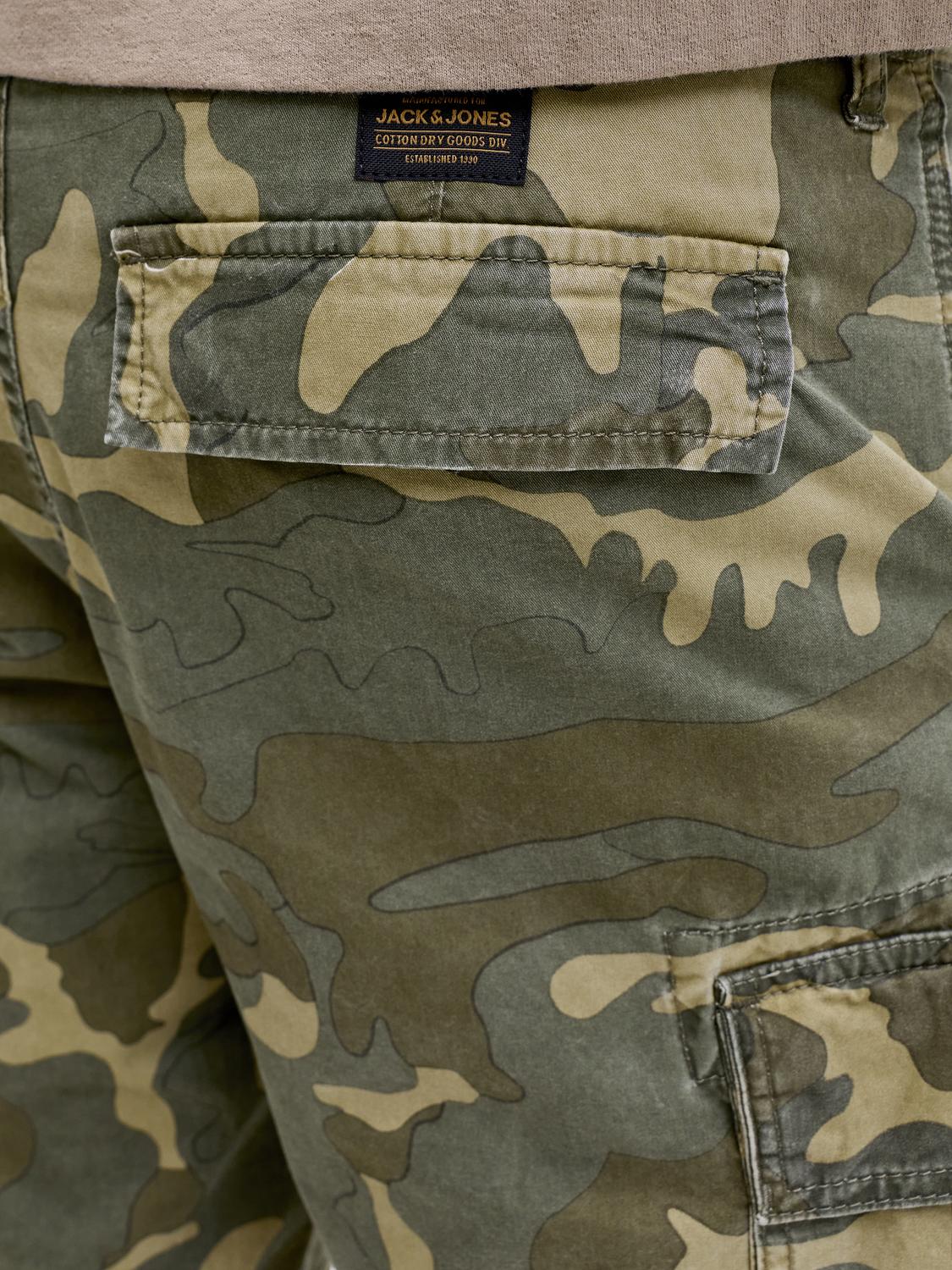 model_shot-detail