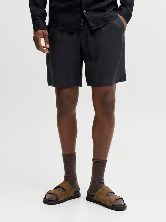model_shot-front