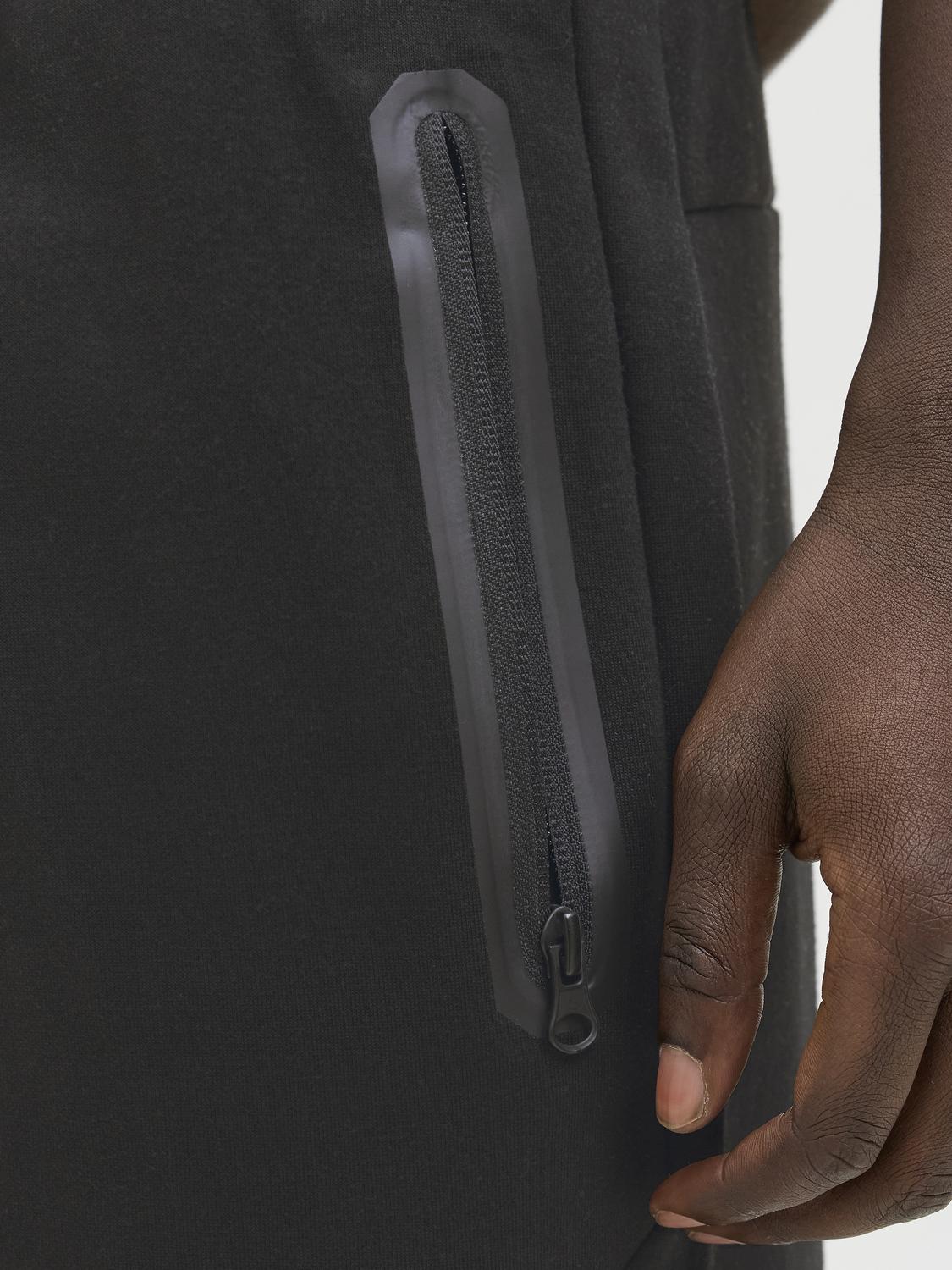 model_shot-detail
