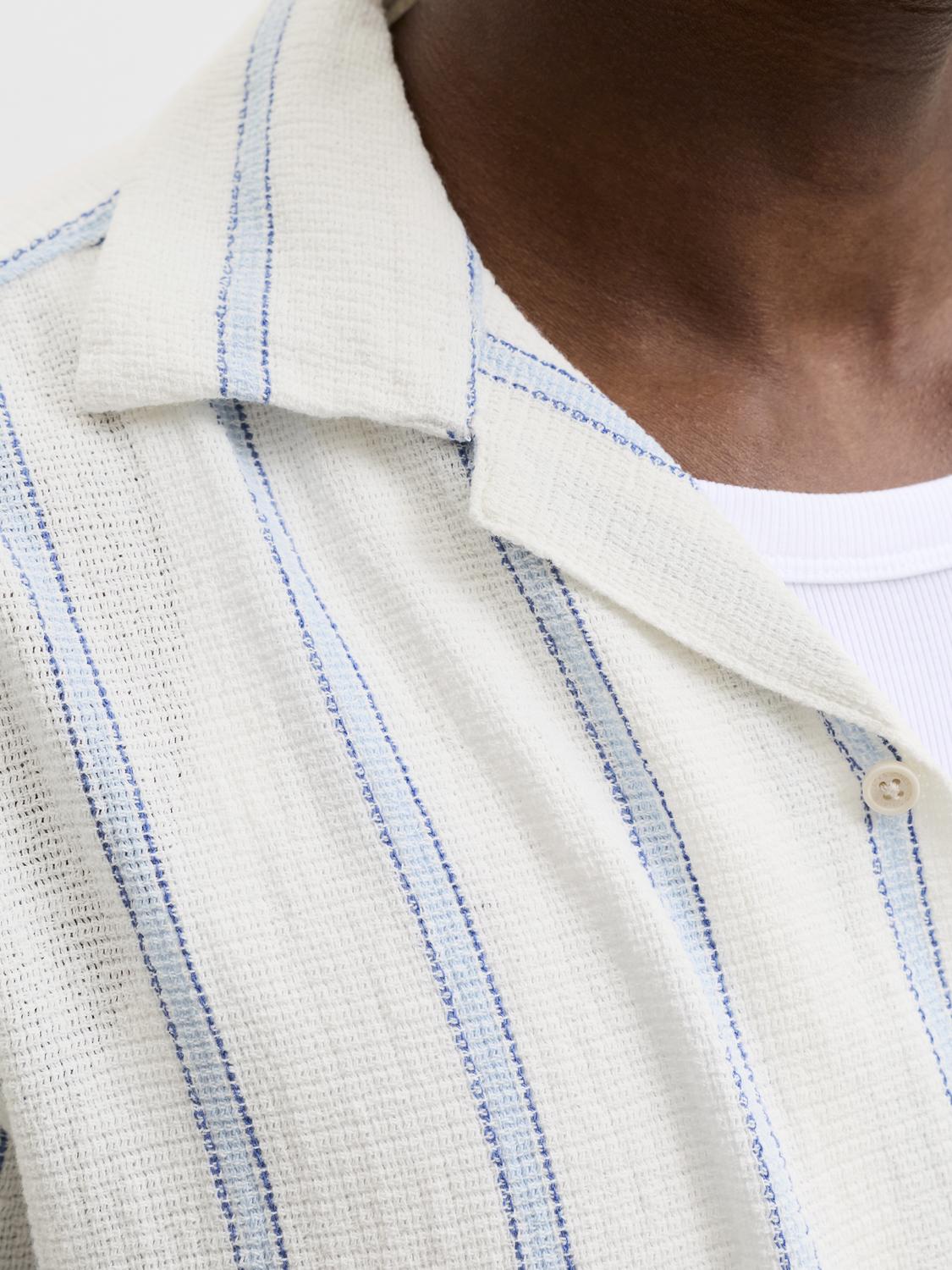 model_shot-detail