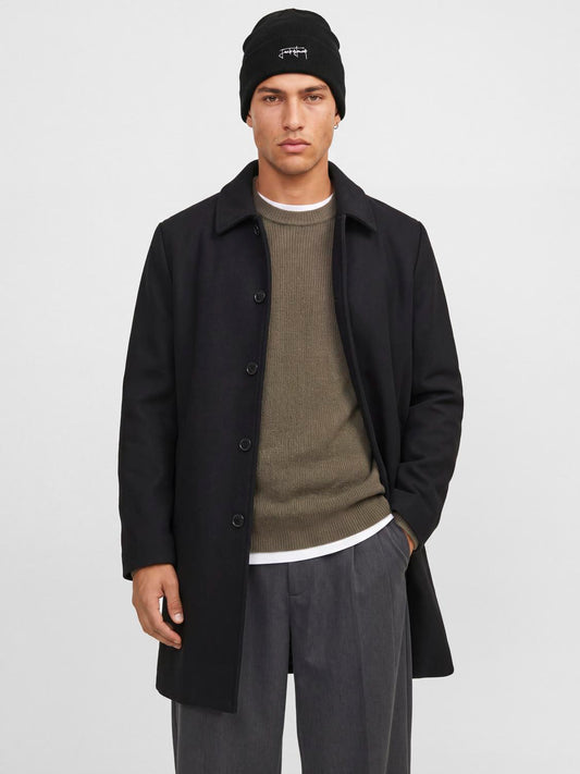 model_shot-front