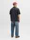 model_shot-back