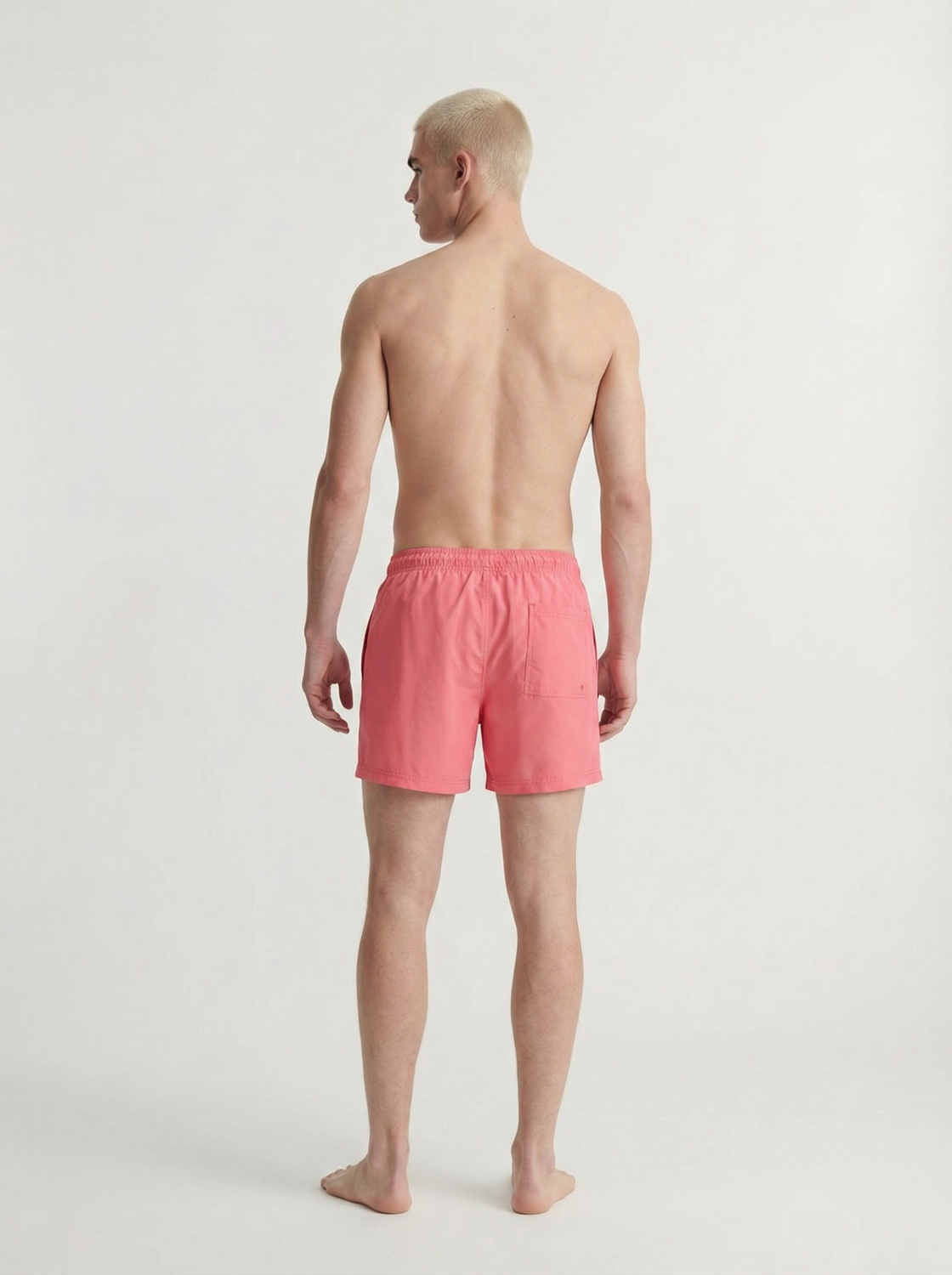 model_shot-back
