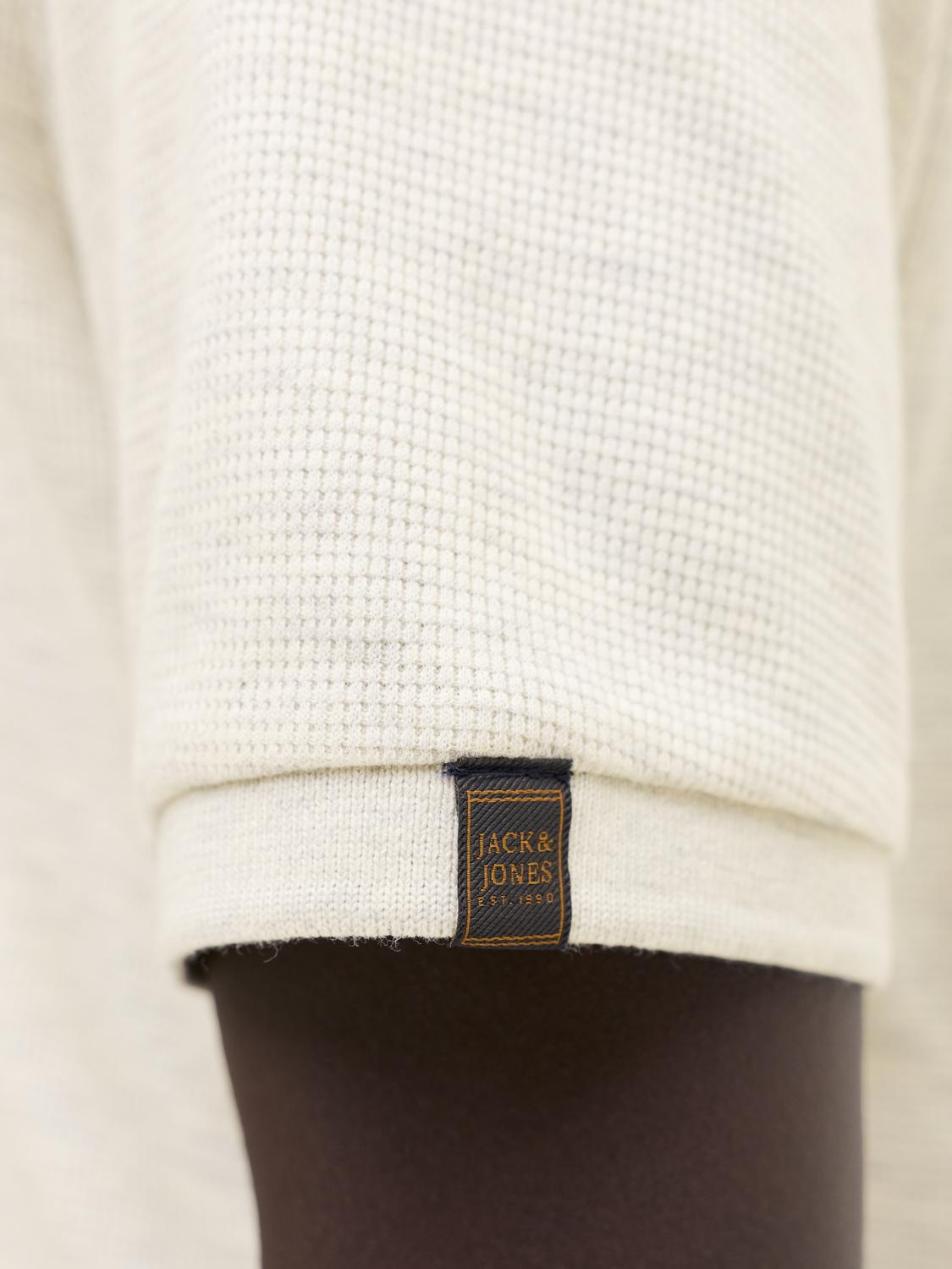model_shot-detail