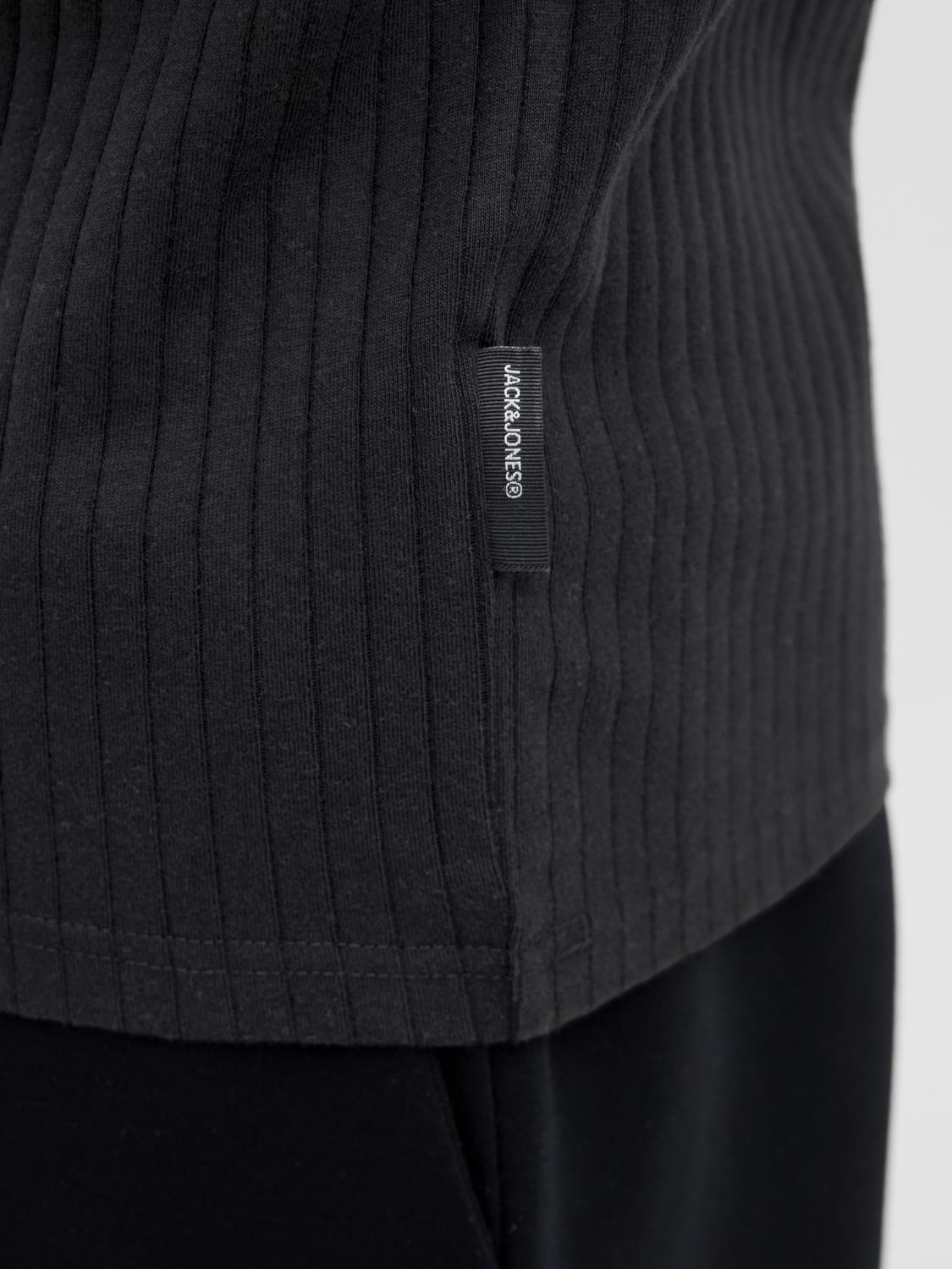 model_shot-detail