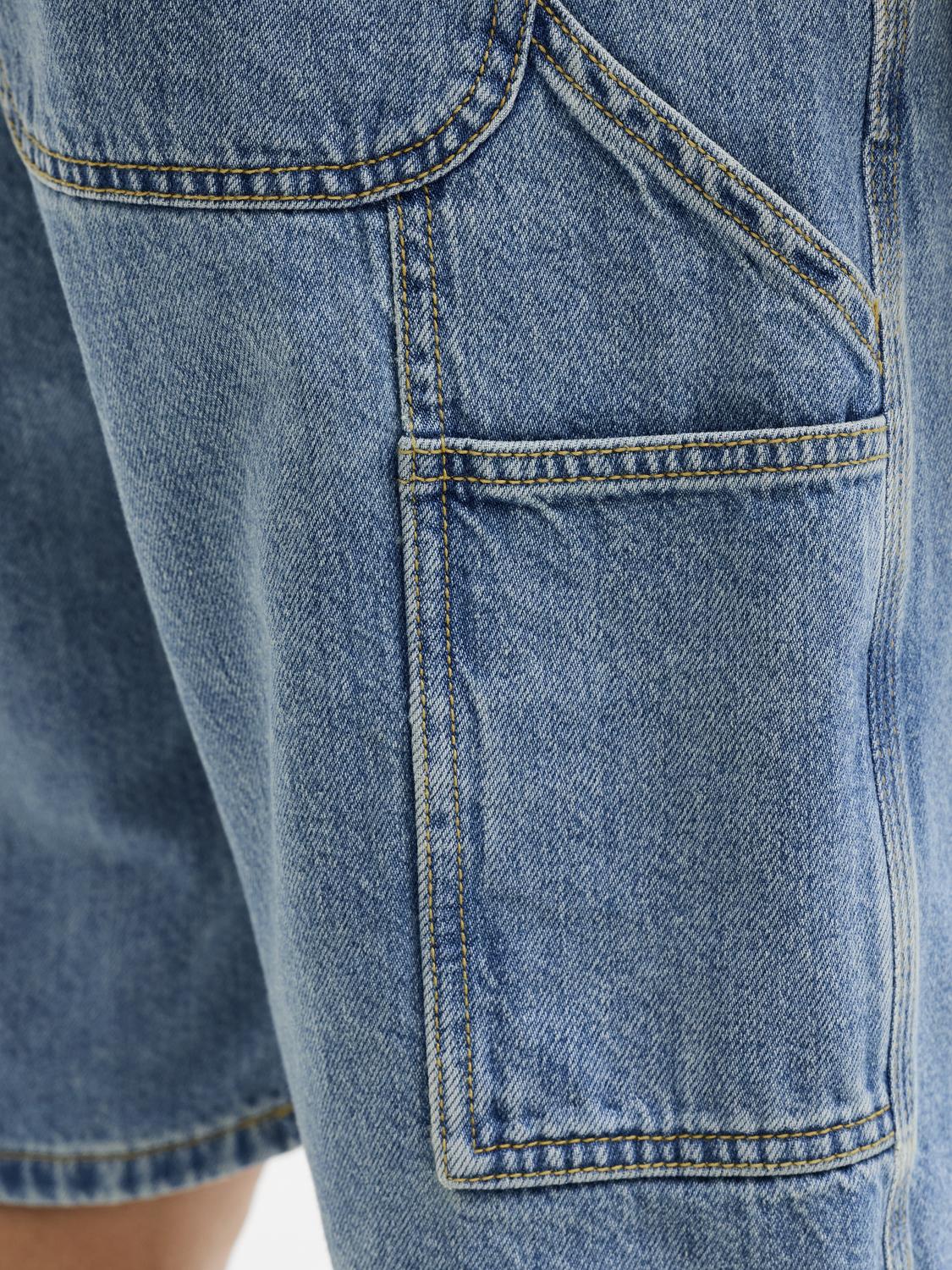 model_shot-detail