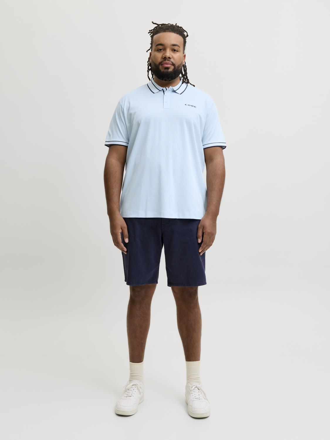 model_shot-front_full