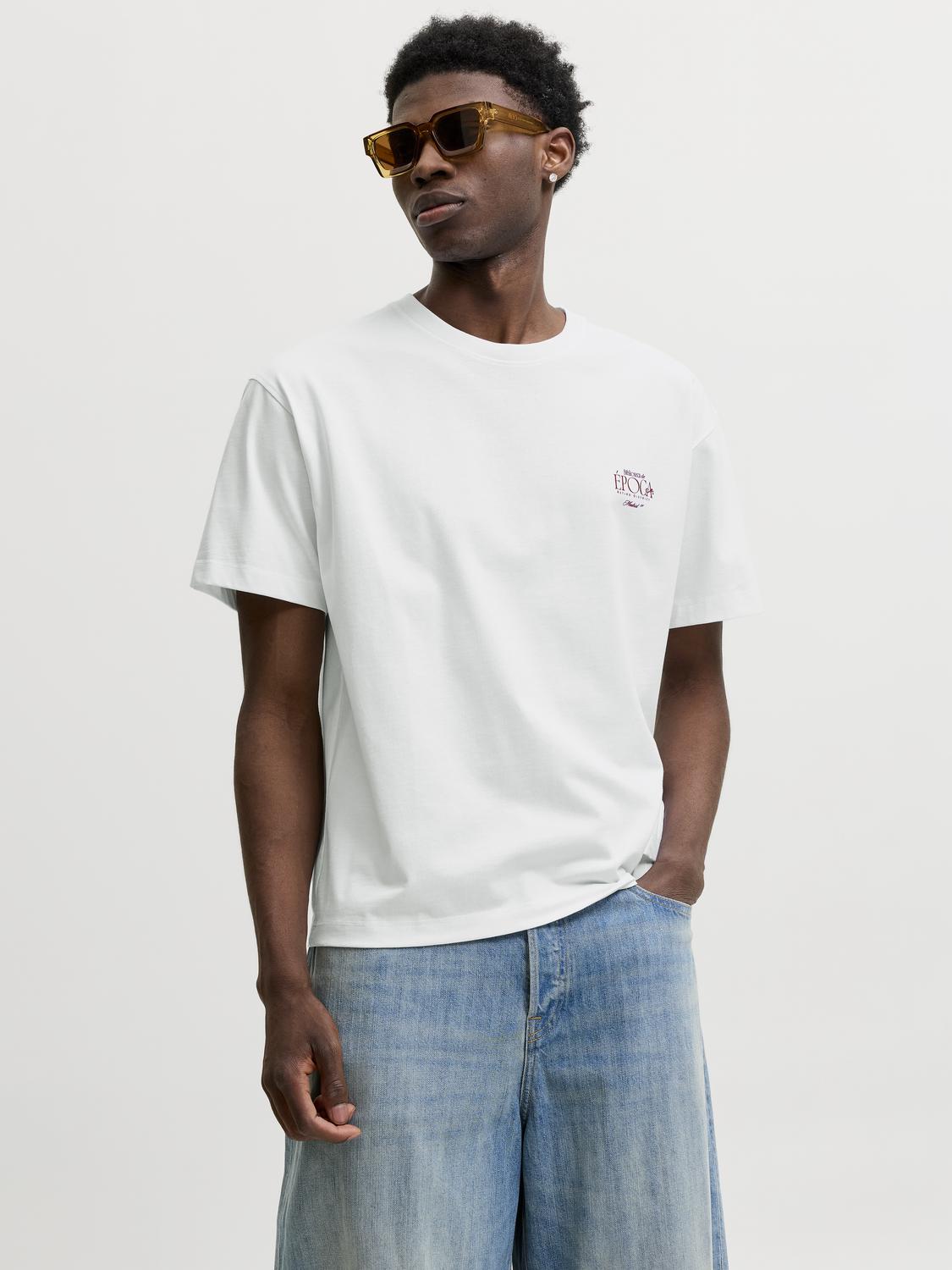 model_shot-front