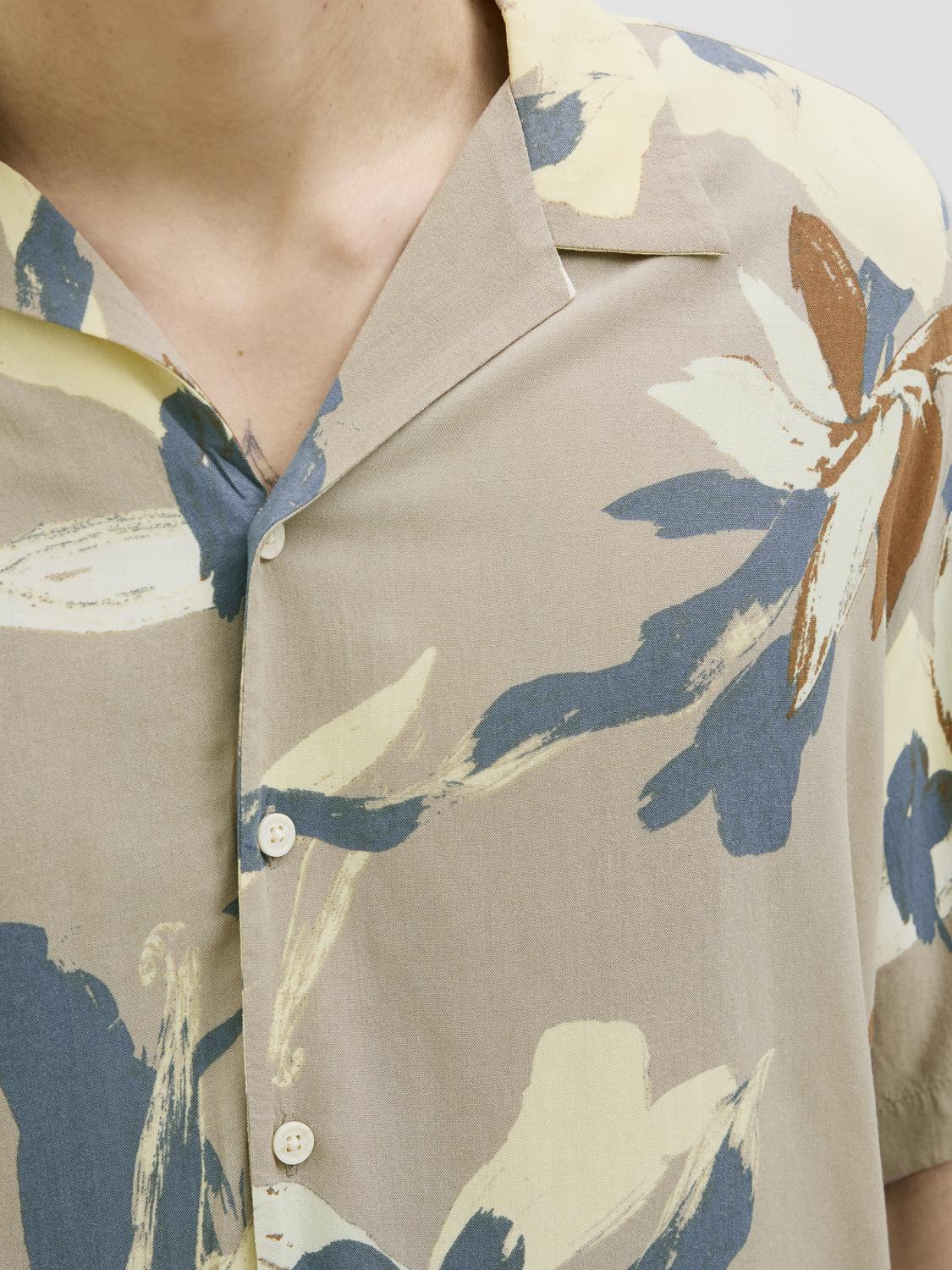 model_shot-detail