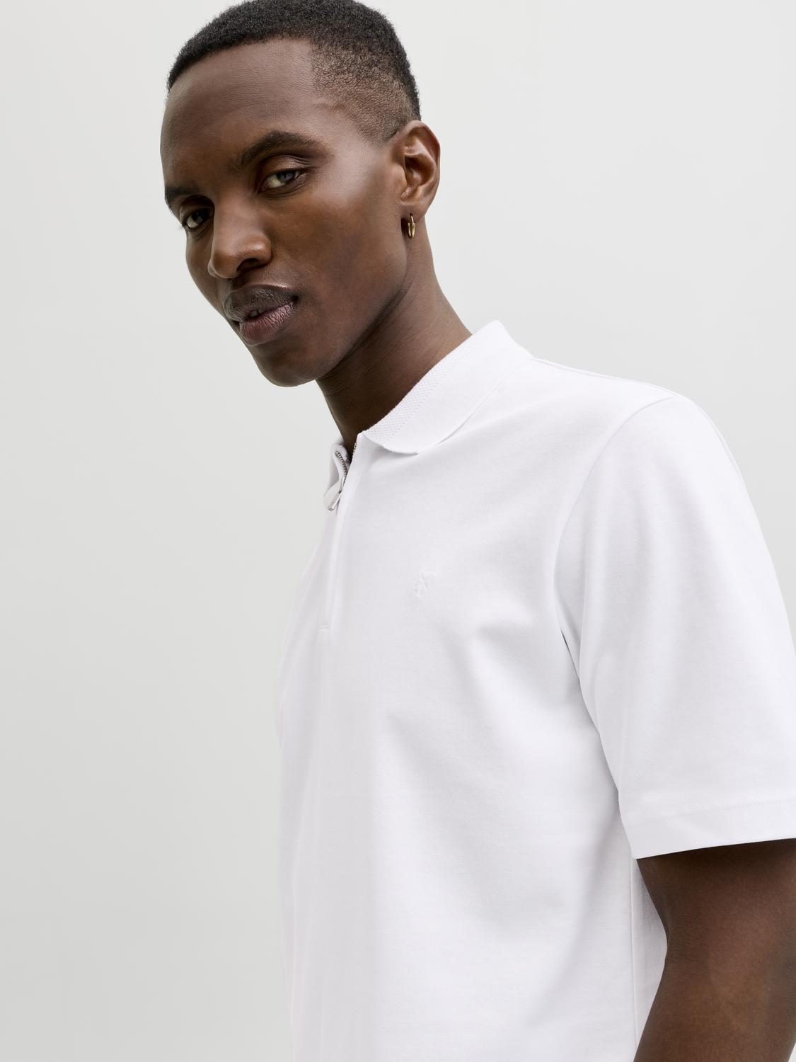 model_shot-creative
