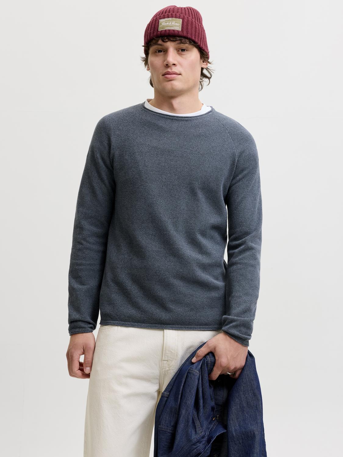 model_shot-front