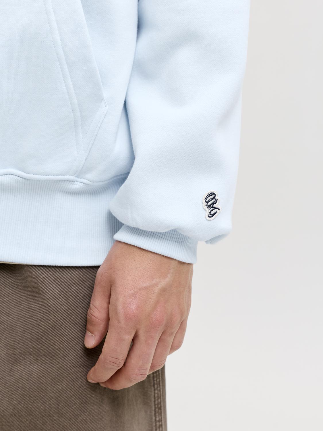 model_shot-detail