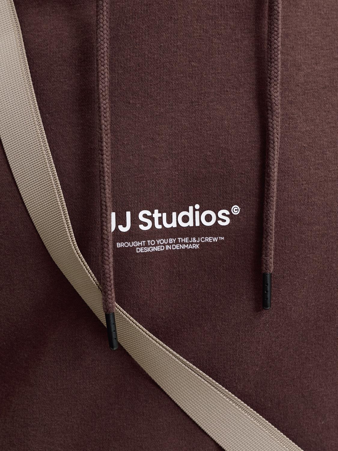 model_shot-detail