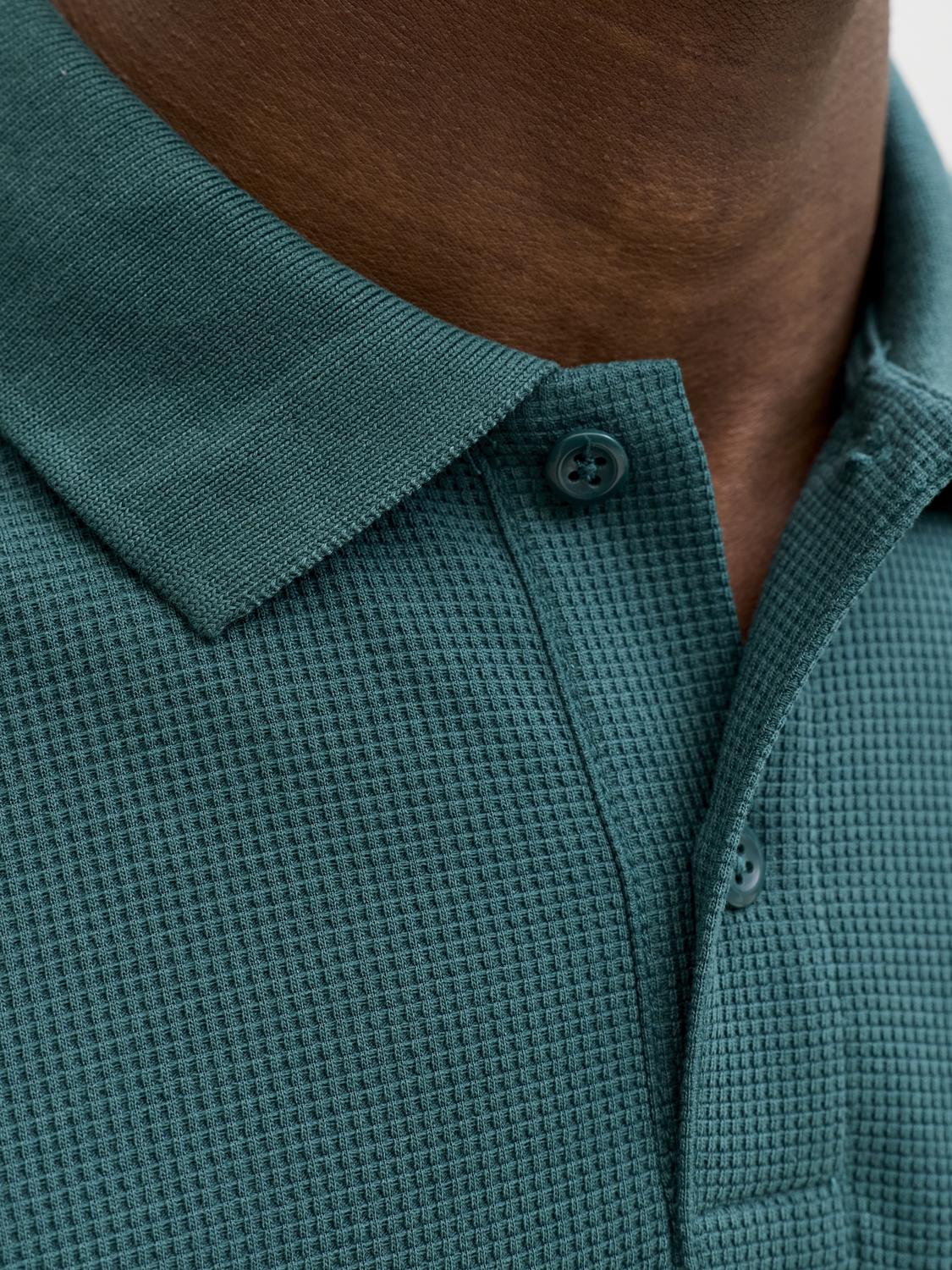 model_shot-detail
