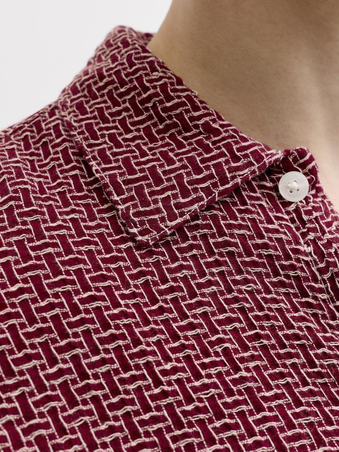 model_shot-detail