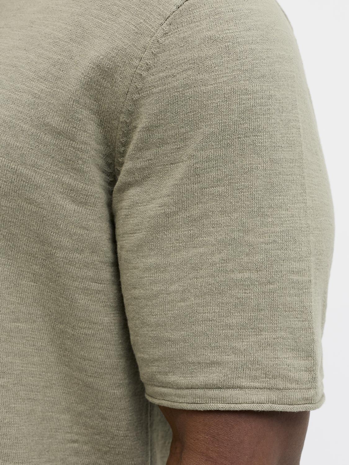 model_shot-detail