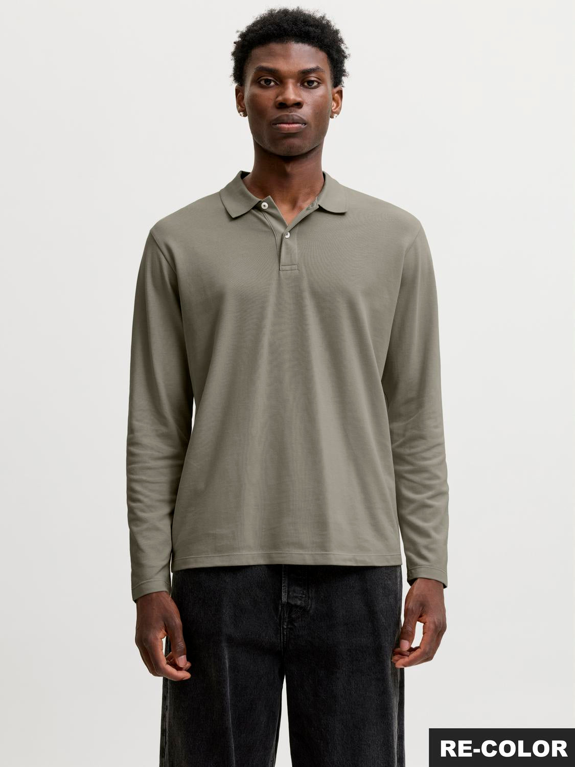 model_shot-front