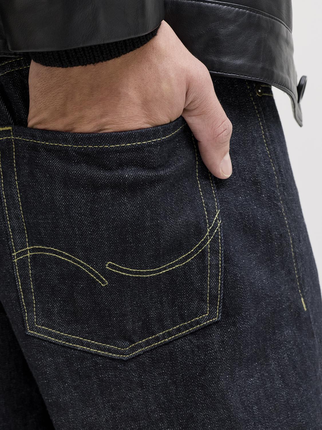 model_shot-detail