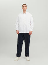 Load image into Gallery viewer, PlusSize JPRBLACARDIFF Shirts - White
