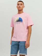 Load image into Gallery viewer, JORTULUM T-Shirt - Prism Pink
