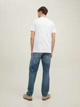 Load image into Gallery viewer, JPRBLUMILLER T-Shirt - Cloud Dancer
