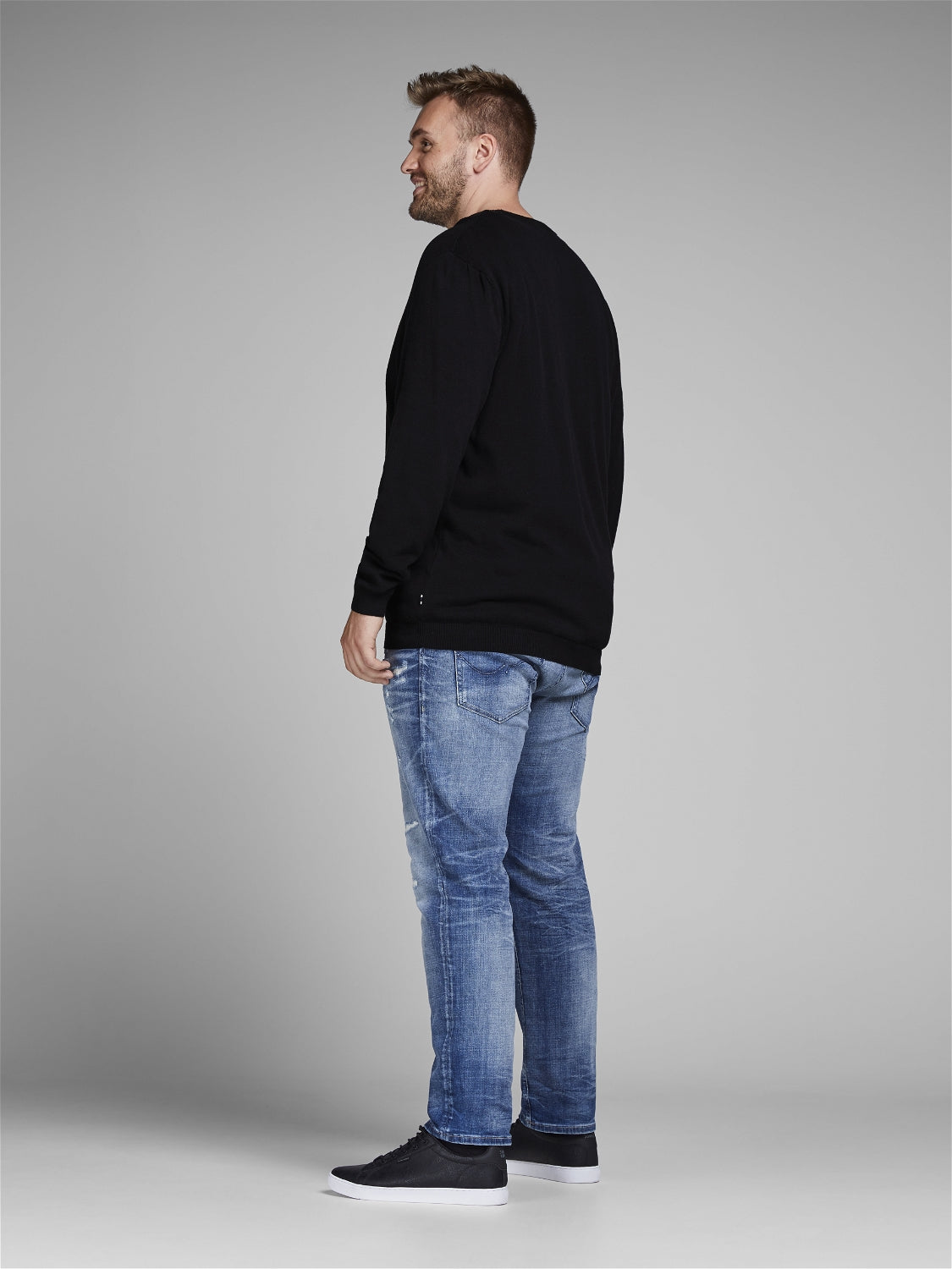 PlusSize JJEBASIC Pullover - Black