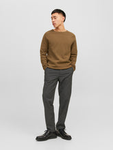 Load image into Gallery viewer, JJEHILL Pullover - Otter
